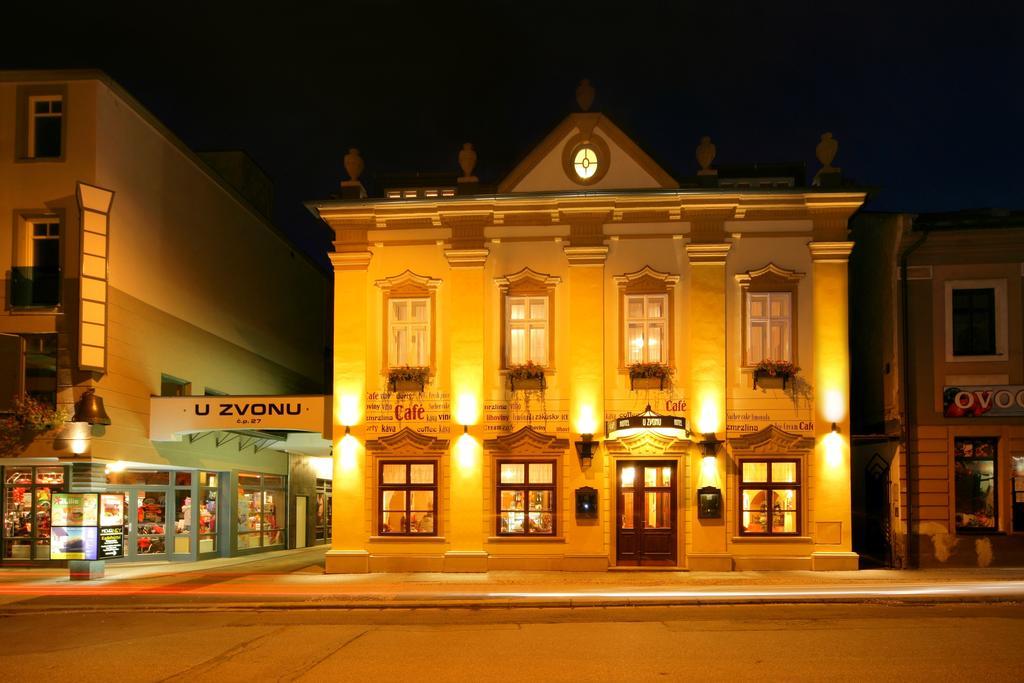 Hotel U Zvonu Vrchlabí Dış mekan fotoğraf